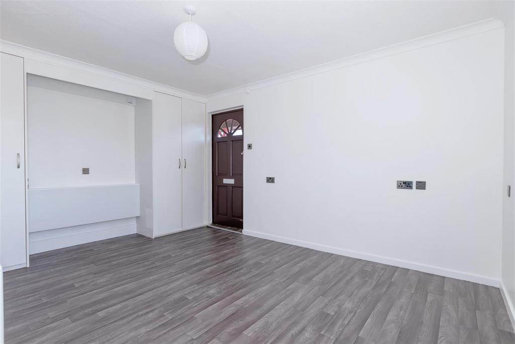 For Sale by Aspire Residential   Friar Walk