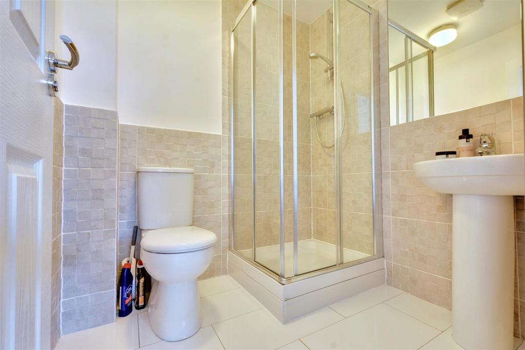 Ensuite (Bedroom Two .jpeg