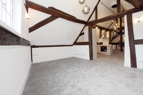 1 bedroom flat to rent, Minster Street, Salisbury