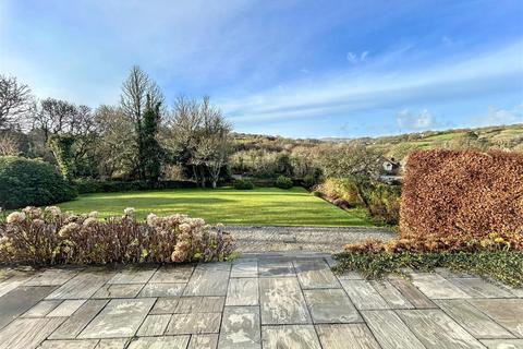 undefined, Cusgarne, Truro