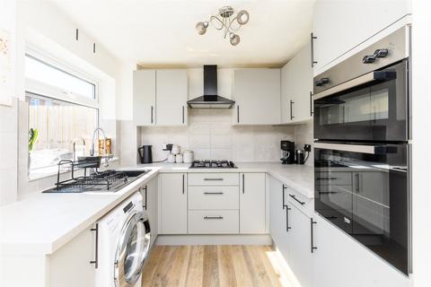 2 bedroom terraced house for sale, Hamwick Green, Chatham ME5