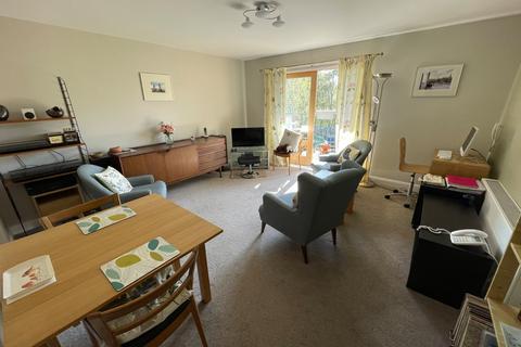 1 bedroom retirement property for sale, Abbots Wood, Chester, Cheshire, CH2