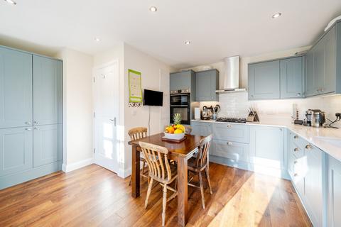 5 bedroom detached house for sale, Melrose Walk, Tewkesbury, Gloucestershire