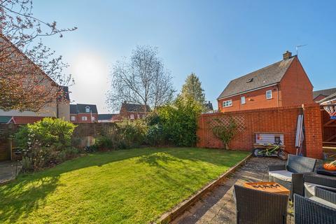 5 bedroom detached house for sale, Melrose Walk, Tewkesbury, Gloucestershire