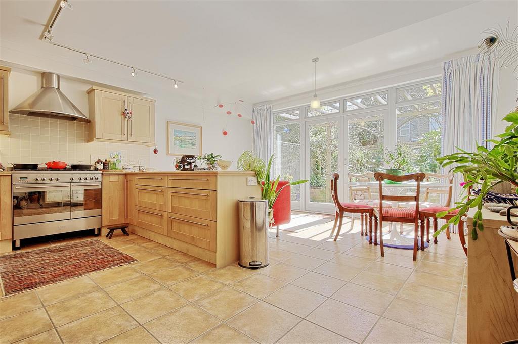 Kitchen-Dining.jpg