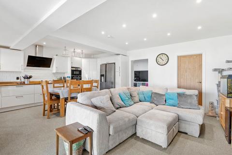 21 Bedwardine Road, Worcester, WR2 4HZ