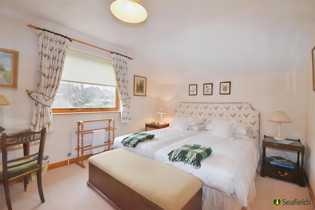 One of 5 Bedrooms