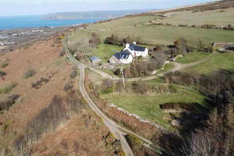 undefined, Penmynydd, Dinas Cross