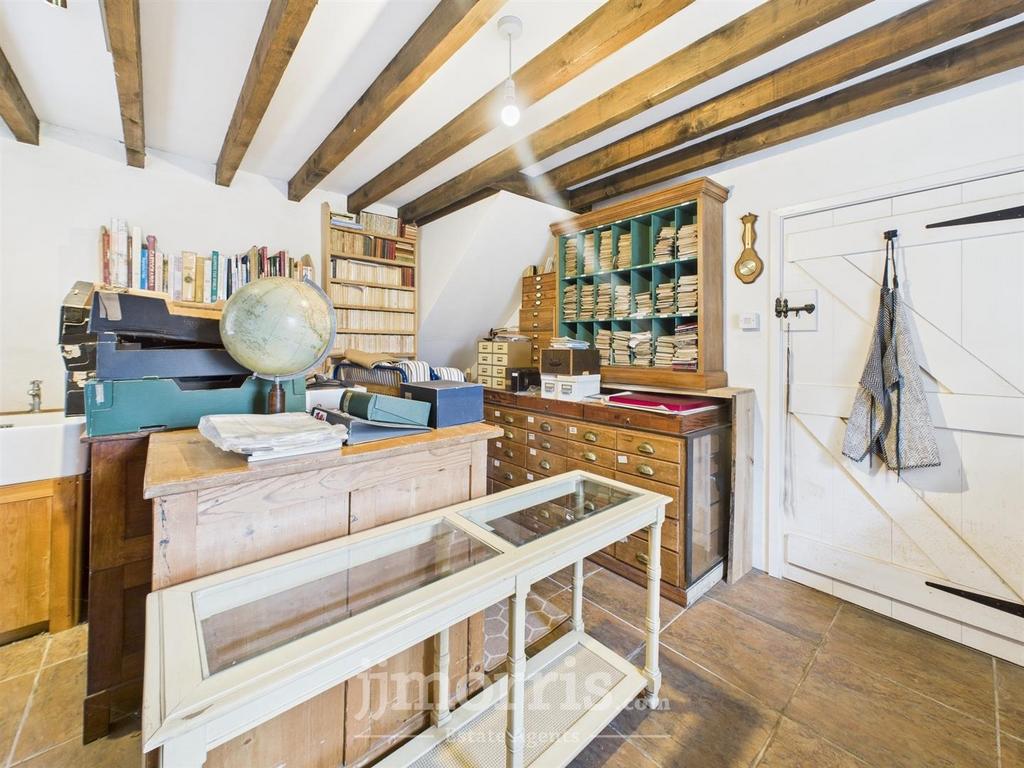Study/ Work Room