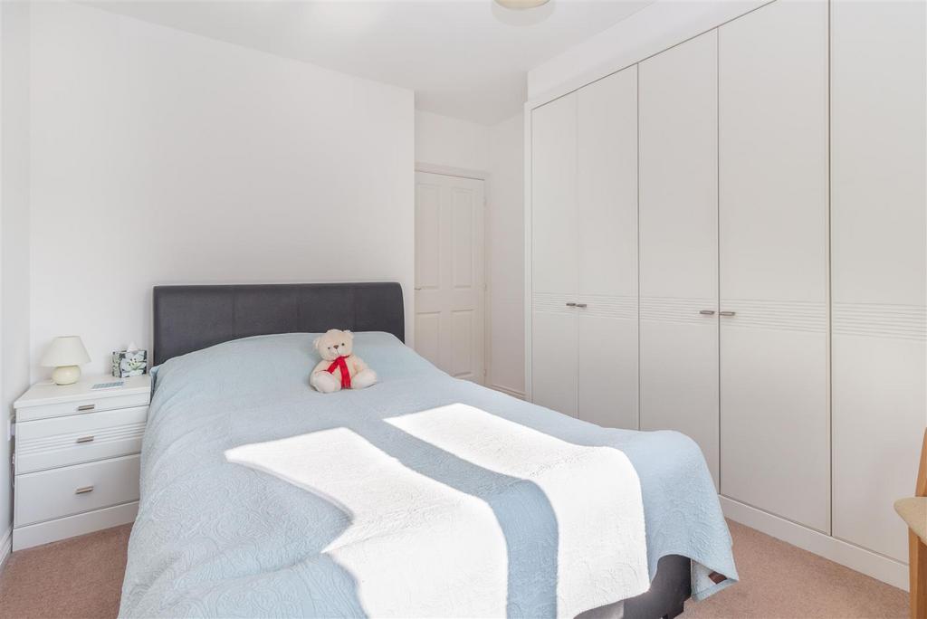 Bedroom-2-2.jpg