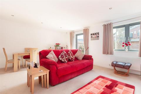 24, Bradley Court Crossley Road, Worcester, WR5 3GH