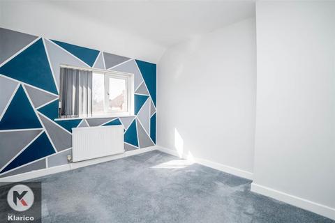 25 Gracemere Crescent, Yardley Wood, Birmingham, B28 0TY