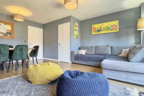 2 Coopers Crescent, Great Notley, Braintree, CM77 7DG