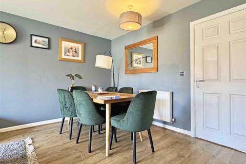 2 Coopers Crescent, Great Notley, Braintree, CM77 7DG