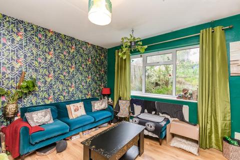 2 bedroom semi-detached house for sale, Taunton Road, Brighton
