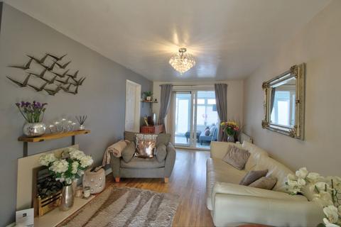 100 Canons Gate, Harlow, CM20 1QQ