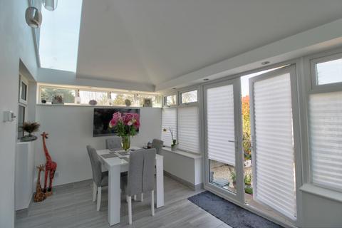 100 Canons Gate, Harlow, CM20 1QQ