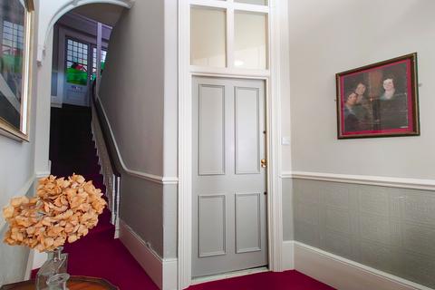 undefined, Arundel Terrace, Brighton
