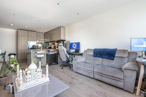 Flat 17, Cooper Court High Street, London, N8 7FH
