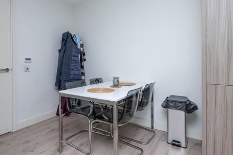 Flat 17, Cooper Court High Street, London, N8 7FH
