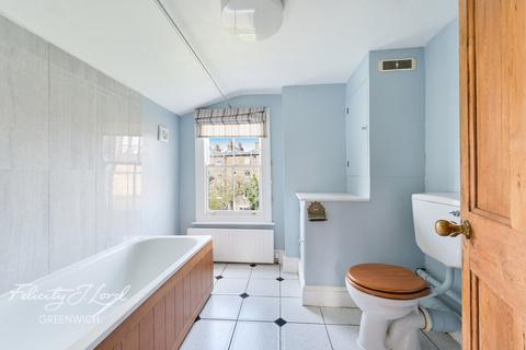 3 Orlop Street, London, SE10 9AB