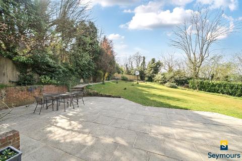 60 High View Road, Guildford, GU2 7RU