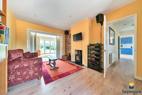 60 High View Road, Guildford, GU2 7RU