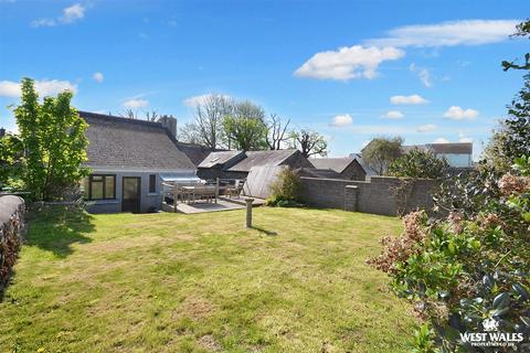 2 bedroom cottage for sale, Burton,