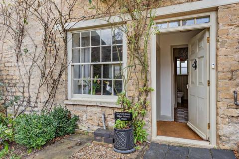 2 bedroom character property to rent, West Street, Oundle