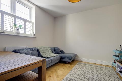 2 bedroom flat for sale, St. Marks Road, Enfield