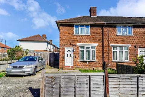 2 bedroom end of terrace house for sale, Otterbourne Road, London E4