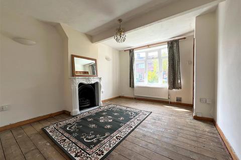 2 bedroom end of terrace house for sale, Otterbourne Road, London E4