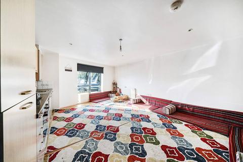 undefined, Buckingham Road, Edgware, HA8