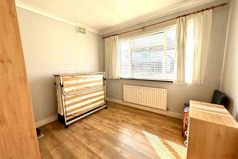 2 Stanhope Road, Bexleyheath, DA7 4PU