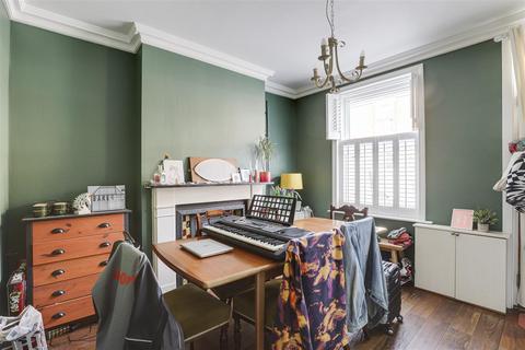 2 bedroom terraced house for sale, Highfield Grove, West Bridgford NG2