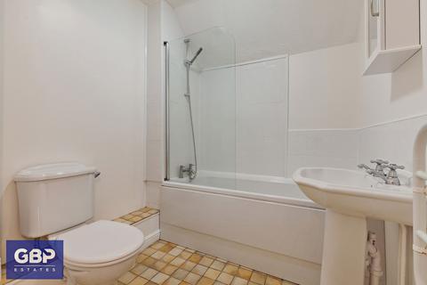 55 Foxglove Road, Rush Green, Romford, RM7 0YW