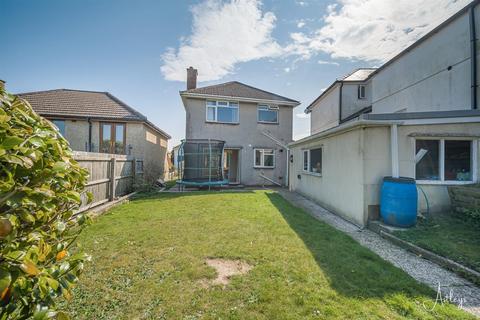 3 bedroom detached house for sale, Sunningdale Avenue, Mayals, Swansea