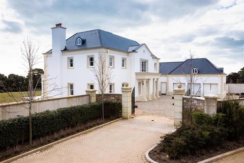 7 bedroom detached house for sale, An Exclusive Coastal Mansion In St Brelade