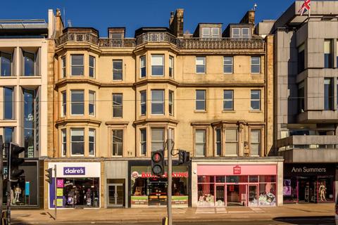 90/8 Princes Street, Edinburgh, EH2 2ER