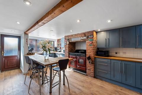 54 Fox Hill Road, Sheffield, S6 1HB