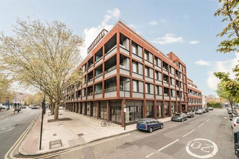 2 bedroom flat to rent, Scawfell Street, London E2