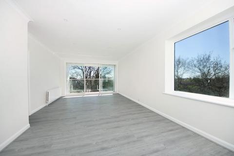 3 bedroom apartment for sale, Elm Avenue, W5