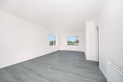 3 bedroom apartment for sale, Elm Avenue, W5