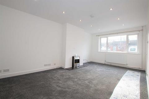 2 bedroom detached bungalow to rent, Elm Grove, Woburn Sands