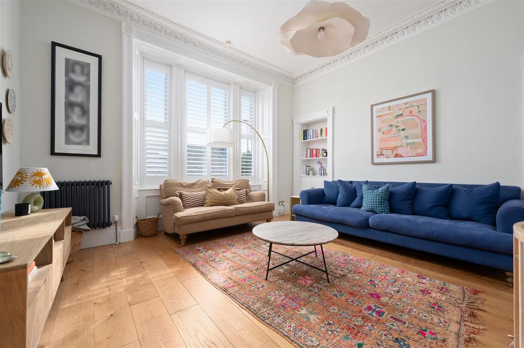 30 Victoria Street 022.JPG