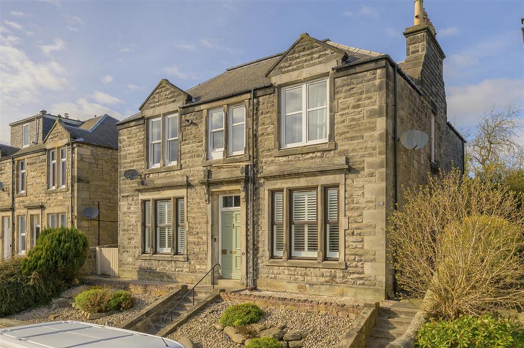 30 Victoria Street 003.jpg