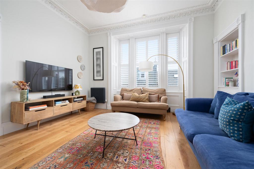 30 Victoria Street 024.JPG