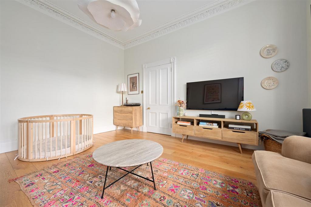 30 Victoria Street 027.JPG