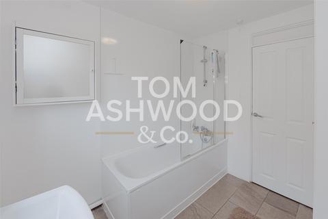 103 Movers Lane, Barking, IG11 7UQ