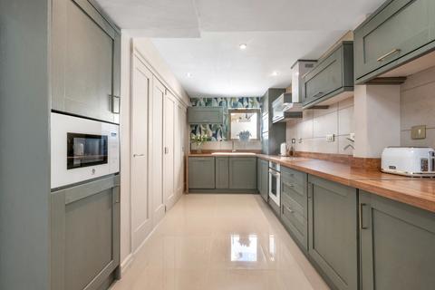 Mews Cottage Oakham Road, Whissendine, Oakham, LE15 7HA